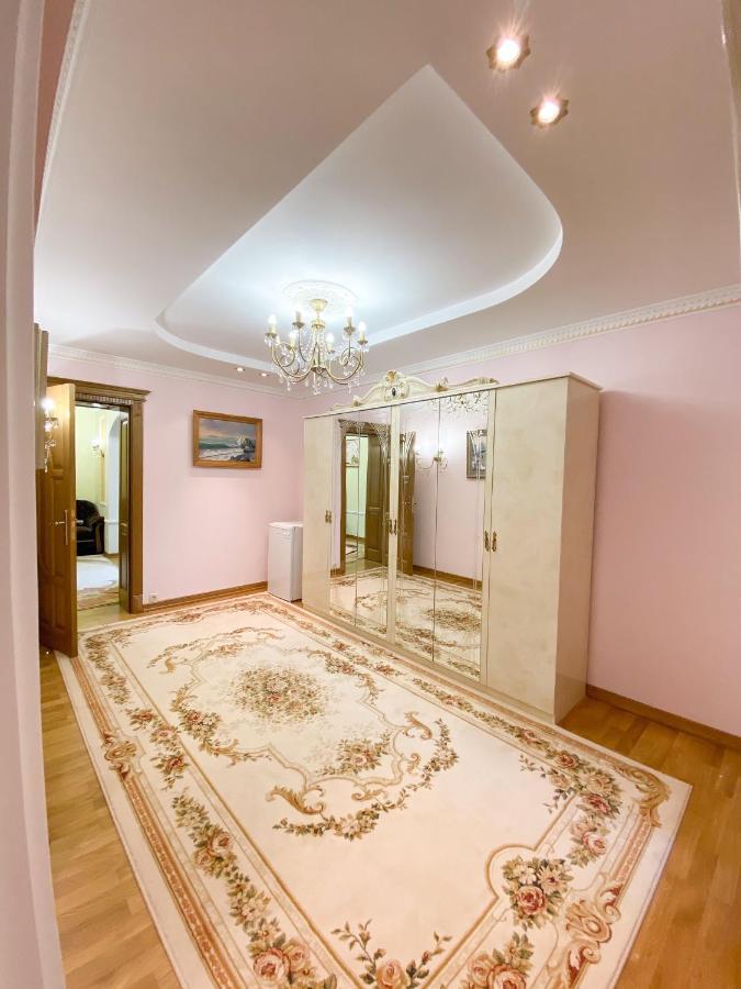 Петрос Family Hotel ヤレムチャ エクステリア 写真