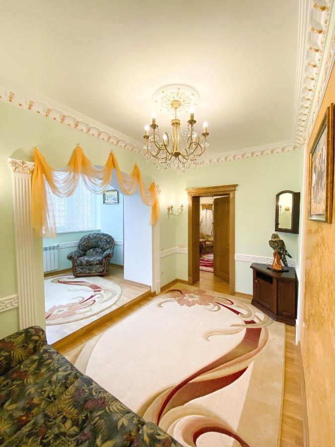 Петрос Family Hotel ヤレムチャ エクステリア 写真